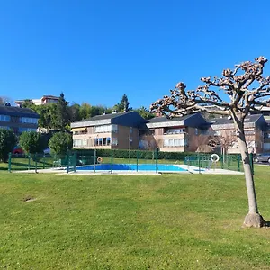 https://hondarribia-con-piscina-parking-y-terraza.sansebastianhotels.net